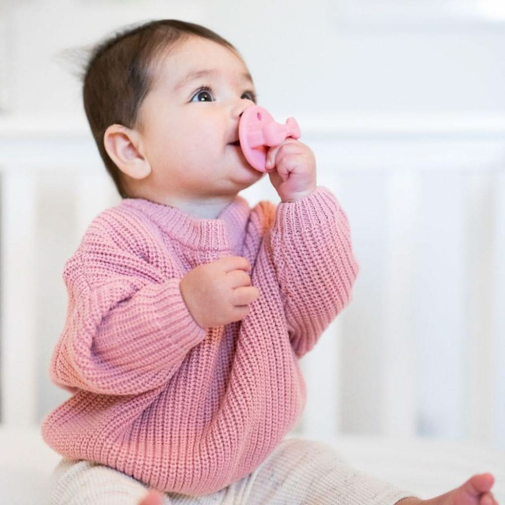 Itzy Paci™ Orthodontic Silicone Pacifier 0-6M - Image 2